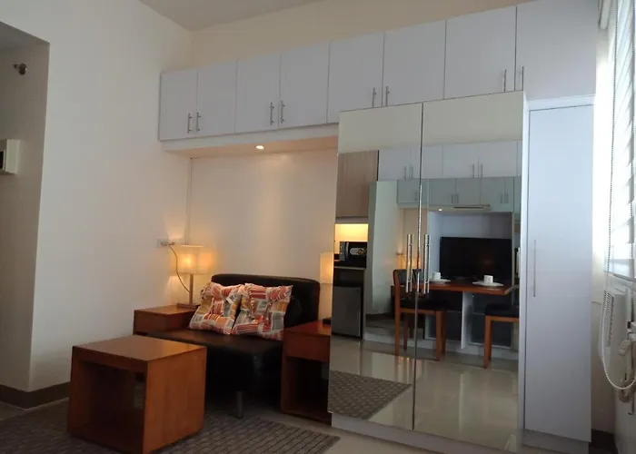 Mabolo Garden Flat A2 Free Pool Gym Near Ayalamall *