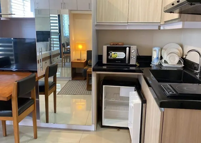 Mabolo Garden Flat A2 Free Pool Gym Near Ayalamall Cebu