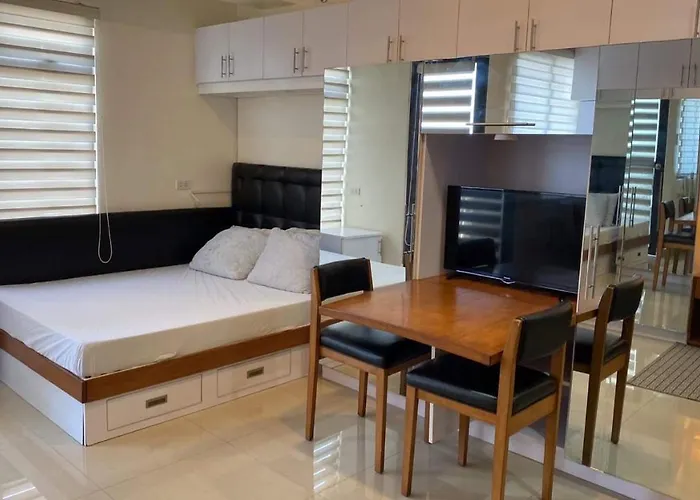 Mabolo Garden Flat A2 Free Pool Gym Near Ayalamall Apartment